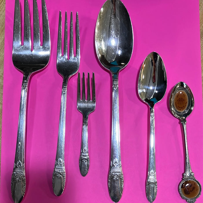 Cutlery Set (Stianless steel)