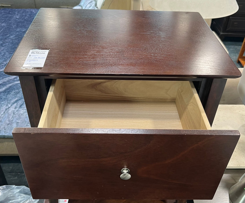 2-Drawer Nightstand